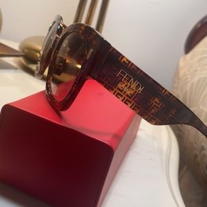 fendi sunglasses roma  oversized